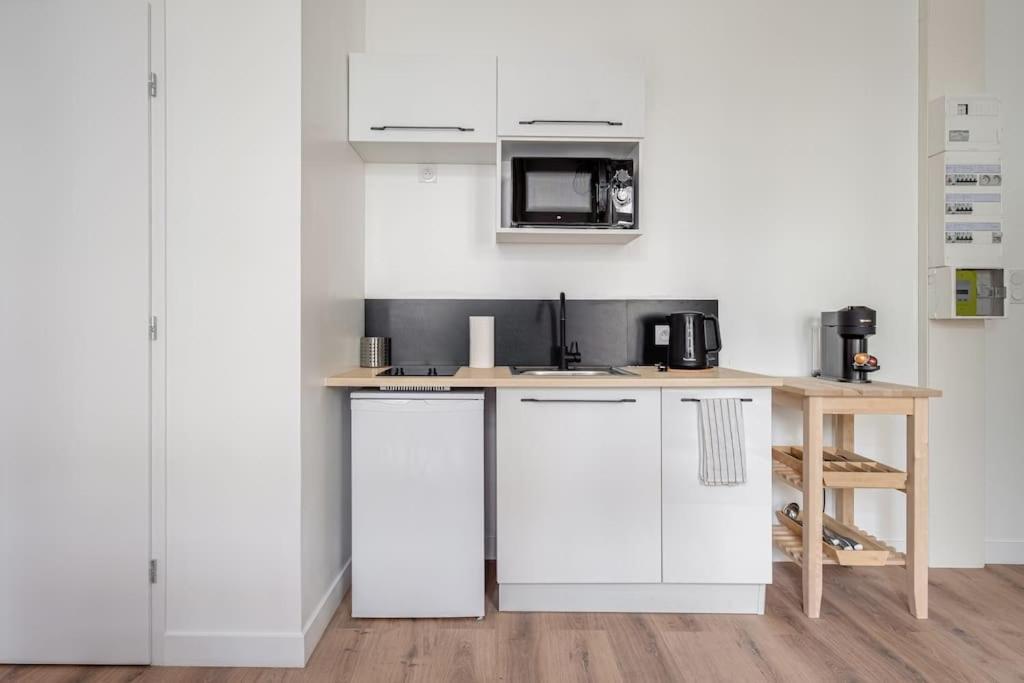 Grand Appartement «  City » Spacieux Et Moderne Saint-Etienne  Bagian luar foto